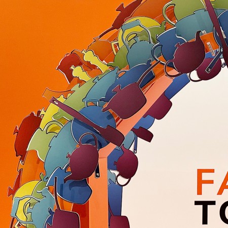 Le Creuset Bespoke Installation.