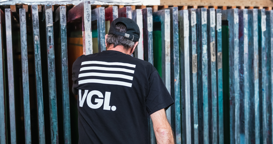 Man wearing VGL uniform at work