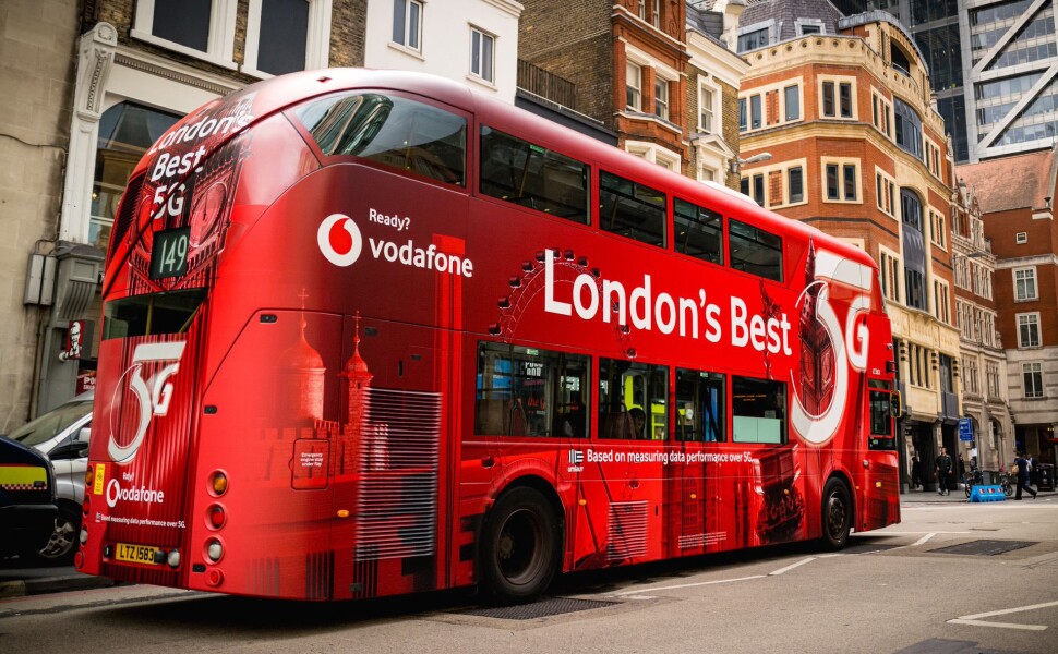 Vodafone 5G Bus Wrap