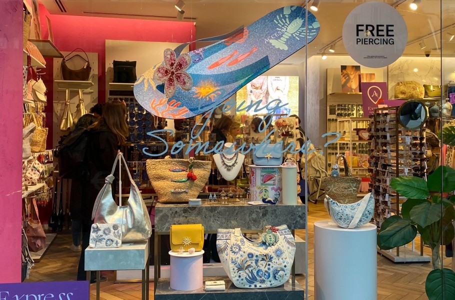 Accessorize flip flops